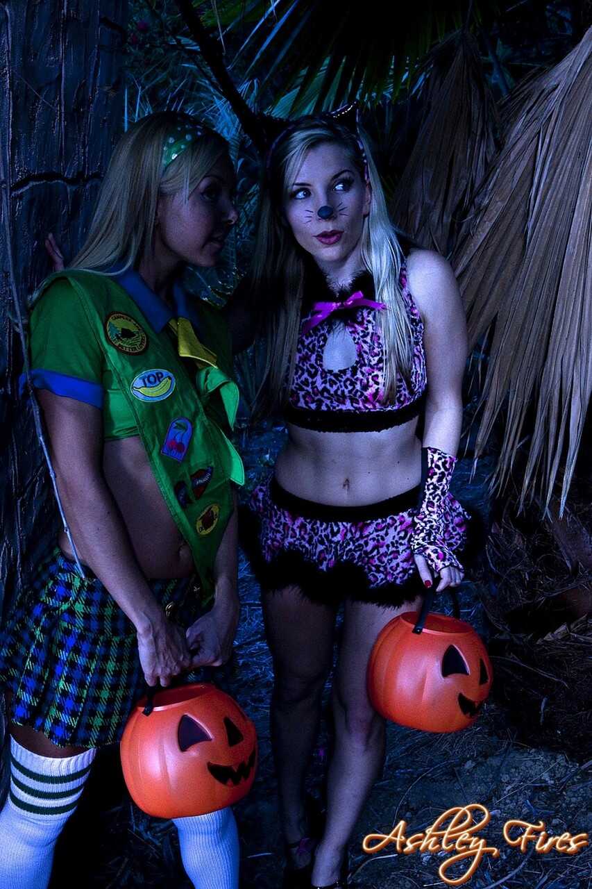 Halloween Nights with the Blonde Bombshells Aaliyah Love and Ashley Fires - Aaliyah Love, Ashley Fires