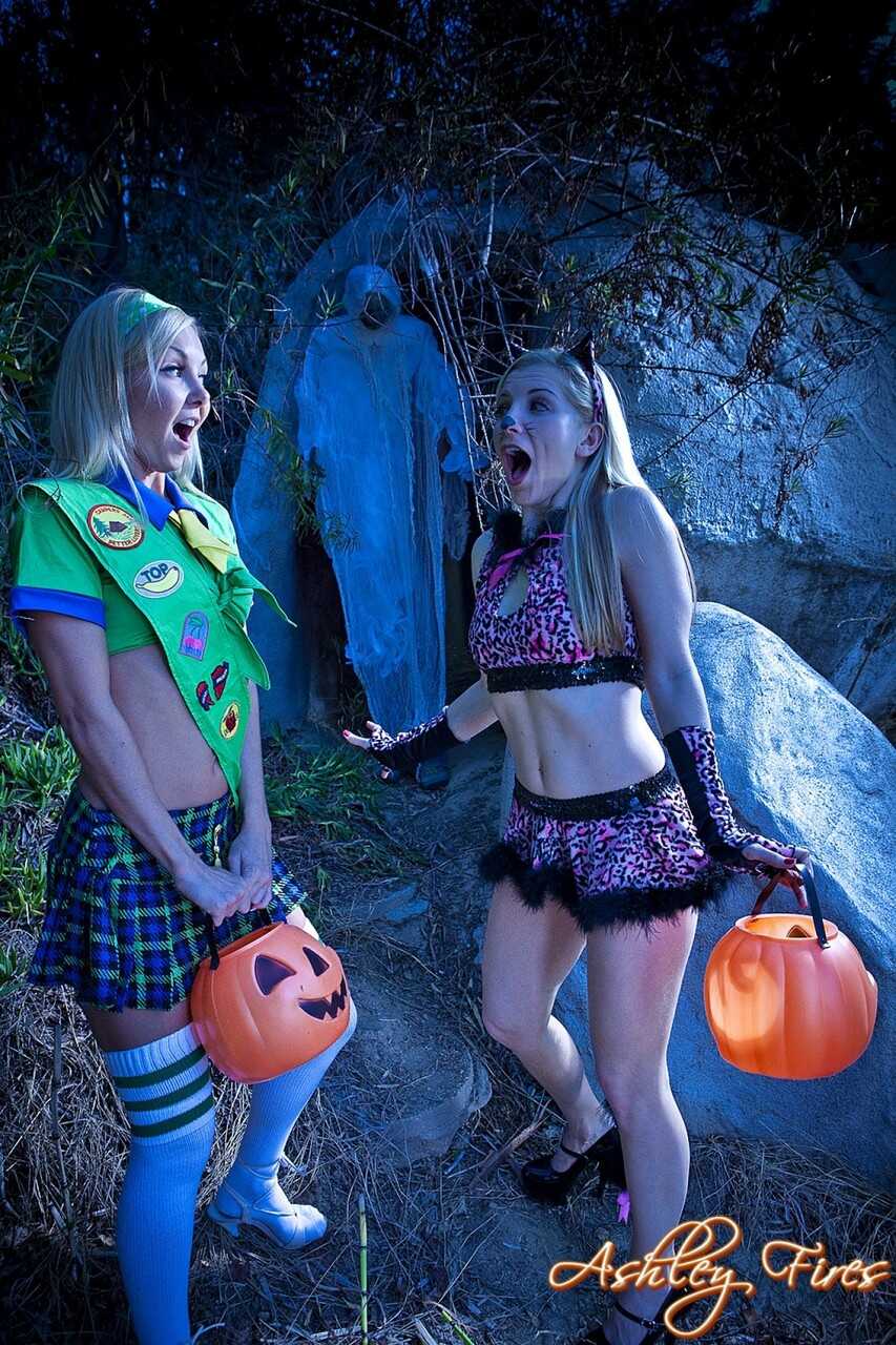 Halloween Nights with the Blonde Bombshells Aaliyah Love and Ashley Fires - Aaliyah Love, Ashley Fires