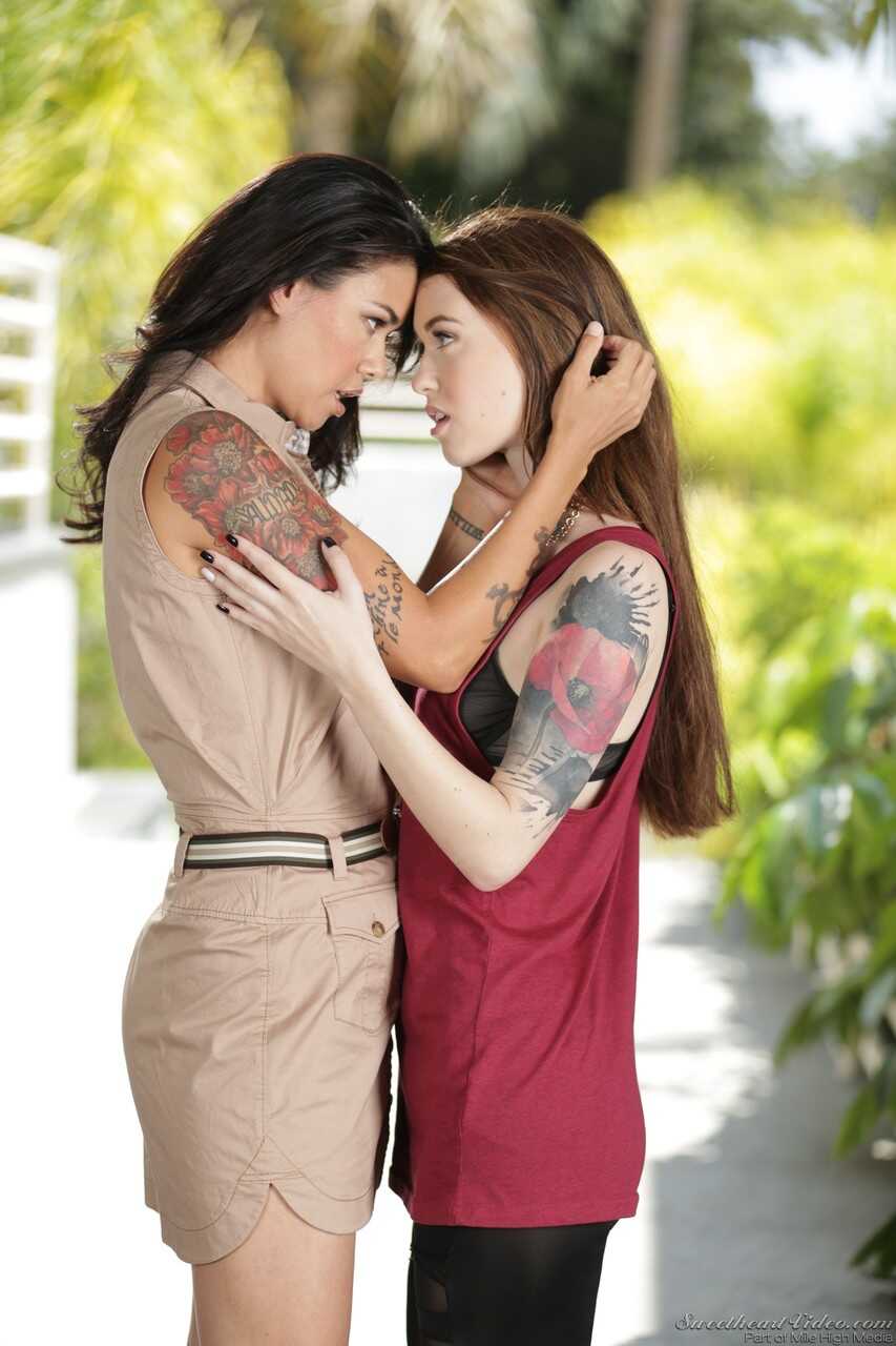 Inked and Pink: Ava and Bree's Girl-on-Girl Adventure with Dana and Misha - Dana Vespoli, Misha Cross