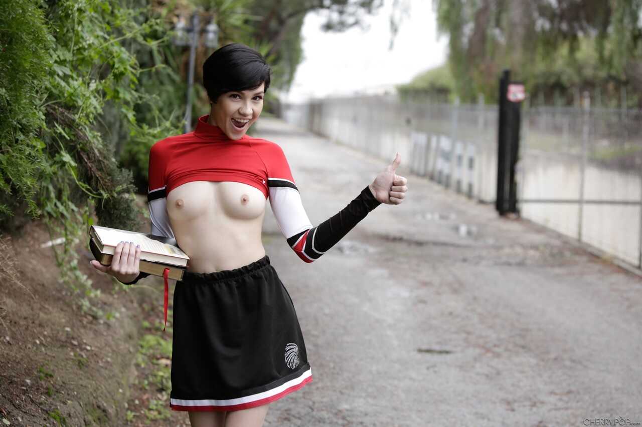 Hitchhiking Cheerleader Cadey Mercury Gets a Fuck & Facial from her Horny Ride with Ryan Ryder! - Cadey Mercury, Ryan ...