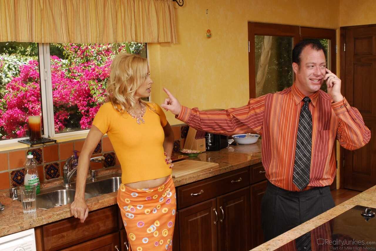 Skinny Mature Payton Leigh Blows and Fucks in the Kitchen for Jenner's Hardcore Pleasure - Jenner, Payton Leigh