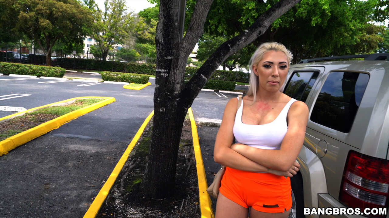 Curvy Fitness Trainer Jessica Jones Gets Ass Pounded By Two Muscular Studs In The Van! 