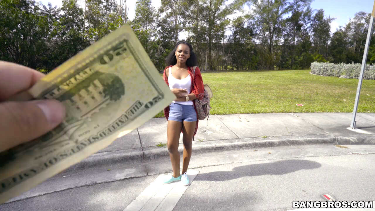 Ebony Haylee Takes A White Dong For Money In Public