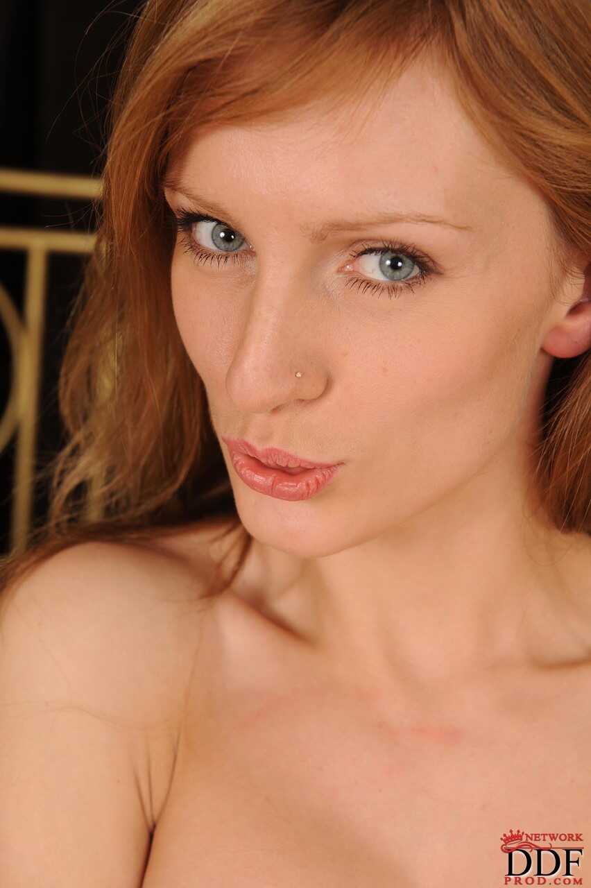 Skinny Russian Olga Barz Exposing Her Pink Holes for a Thirsty MILF Neighbor - Olga Barz