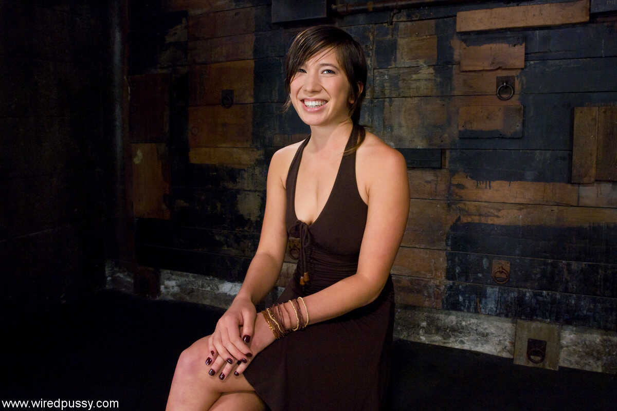 Wired Isis Love: The Asian Vagina Assassin - Isis Love, Vai