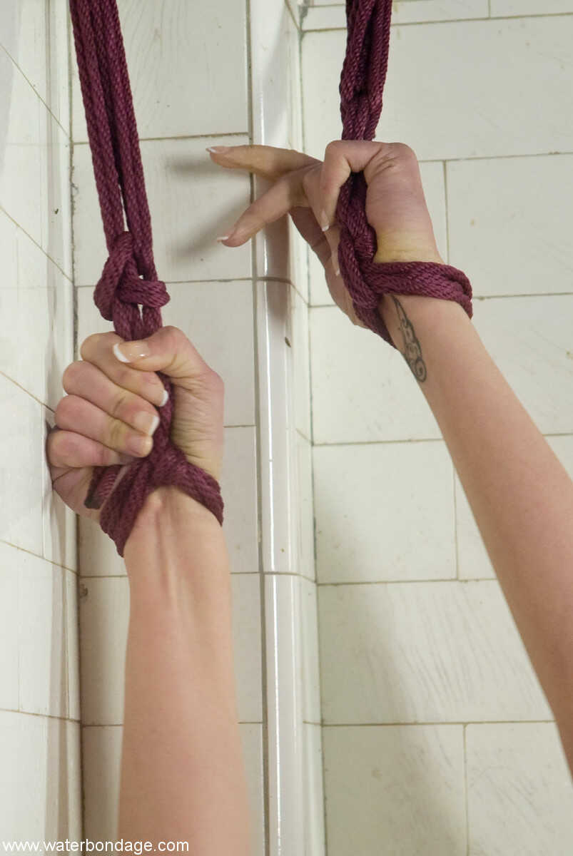 Breaking Water Bondage Amber Rayne's Will with Sergeant Major's Huge Cock - Amber Rayne, Sgt Major