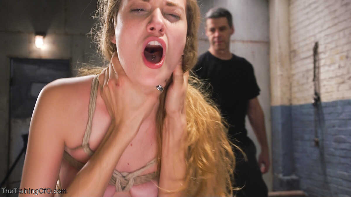 Small-titted babe Samantha Hayes gets tied up & fucked in hardcore sex action with Xander Corvus! - Samantha Hayes, Xa...