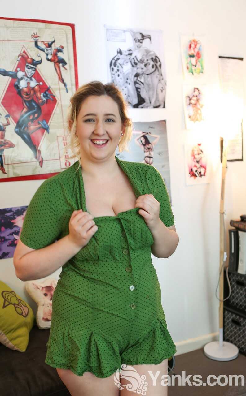 Curvy teen Mikki Mischief strips and reveals her shaved pussy in a hot striptease - Mikki Mischief