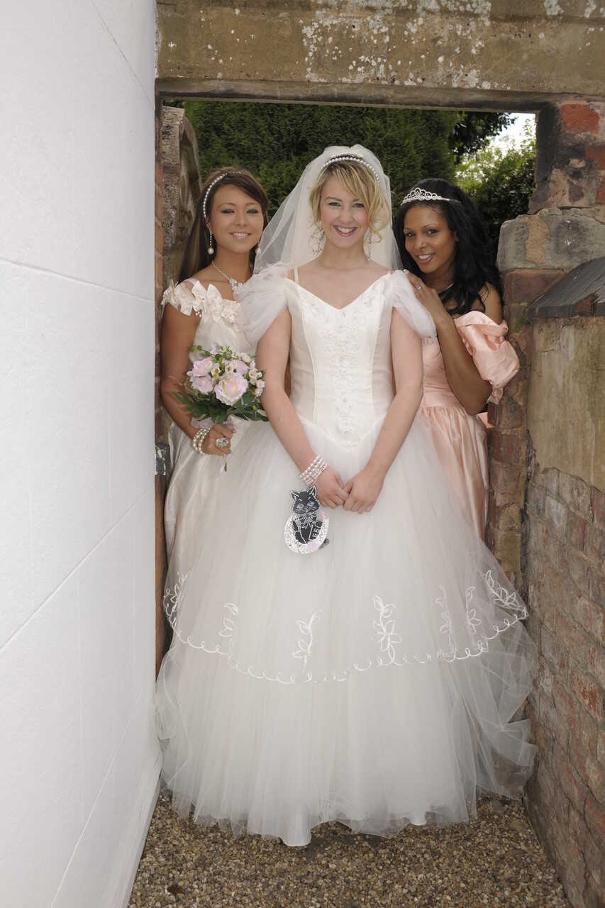 Hot bride India gets lured into a kinky all-girl 3some with her ebony lesbian maids - India, Katie, Natalia