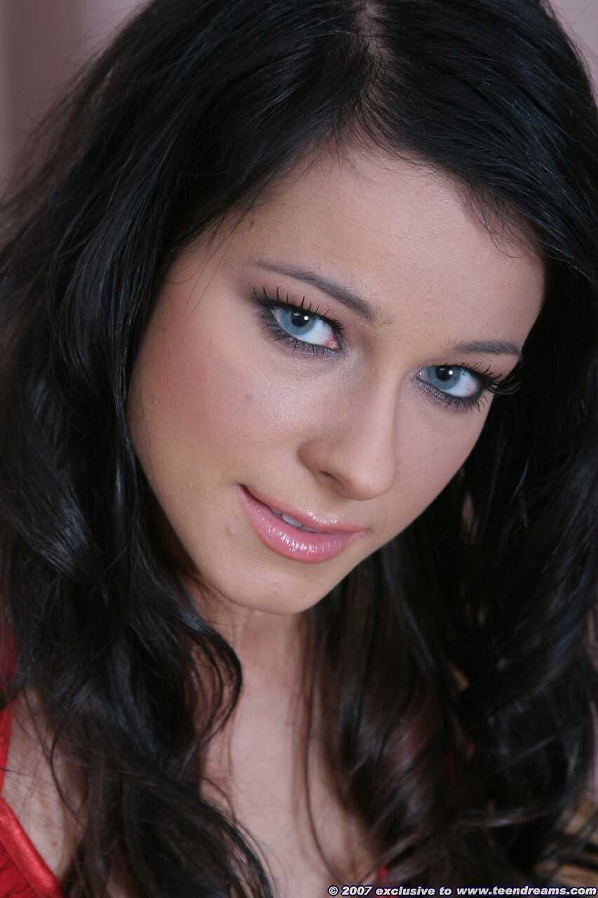 Melissa's Lovely Tits and Booty Show A XXX Parody of The Lord of the Rings - Melisa Mendiny