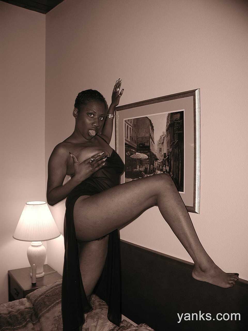 Tammy's Dark Skin and Naughty Touch Makes Her Stand Out in the Crowd as She Pleasures Herself - Tammy