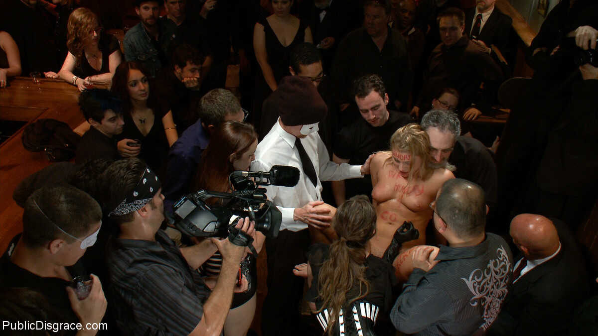 Aurora Snow Gets Double Penetrated by James Deen in Public while Using a Big Dildo on Her - Aurora Snow, James Deen