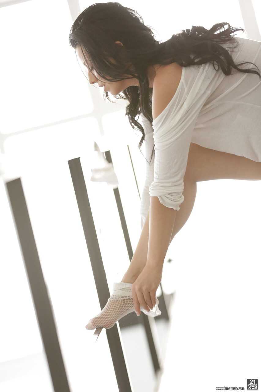 Black haired barefoot babe Vicky Love pets her perfect feet & dons fishnets: Purrfectly Sexy Feet for a MILF - Vicky Love