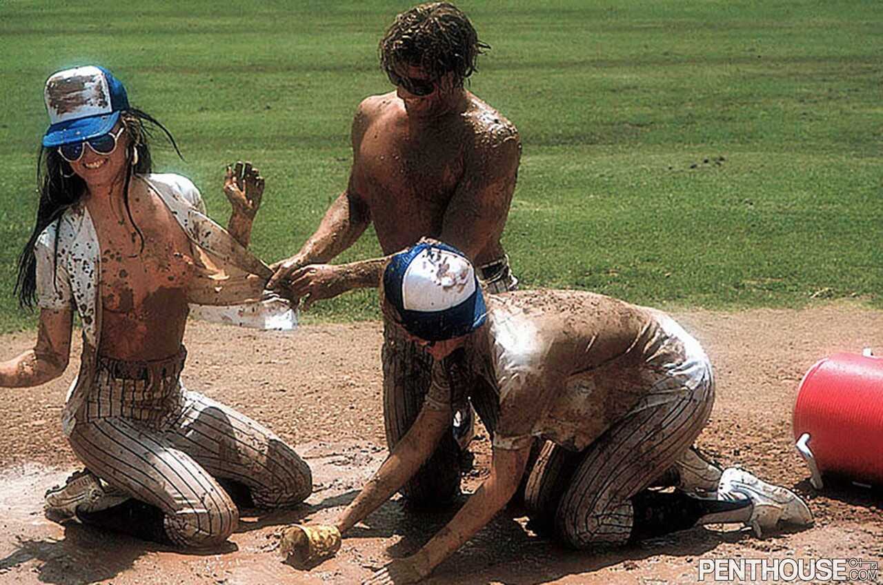 Sexy babes Christa and Janine Lindemulder get fucked by Tom the baseball player in a vintage classic scene with fitness mo...