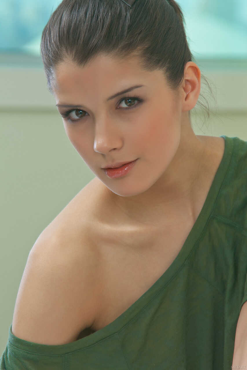 Luiza A's glamorous babe body, showing every inch of her stunning naked athletic teen asian nipples skinny asian beau...