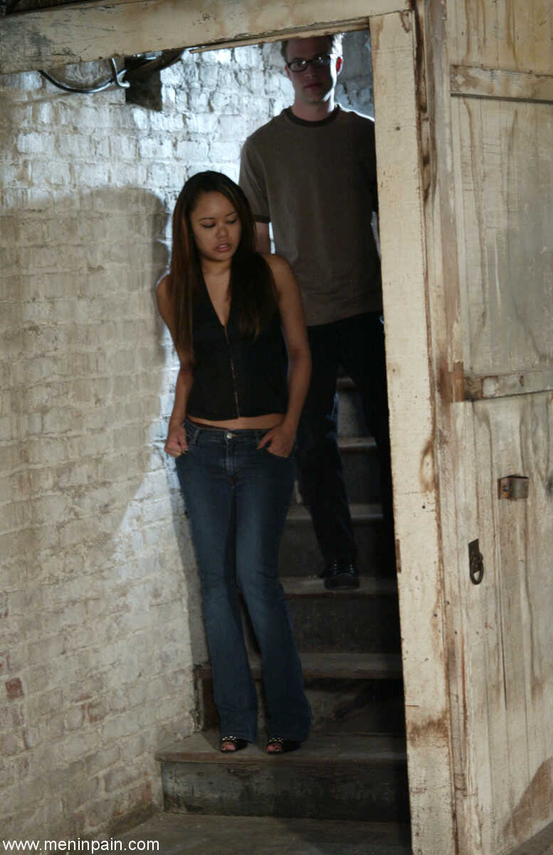 'Asking for Directions Annie Cruz, Elliot Skellington and the Dominant Asian Mistress' - Annie Cruz, Elliot Skel...