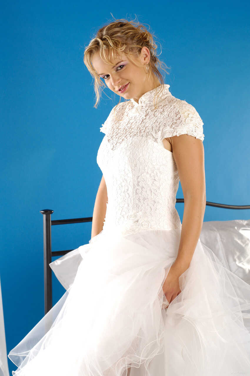 Peach A's Golden Curves: The Wedding Day Disaster - Renata Daninsky