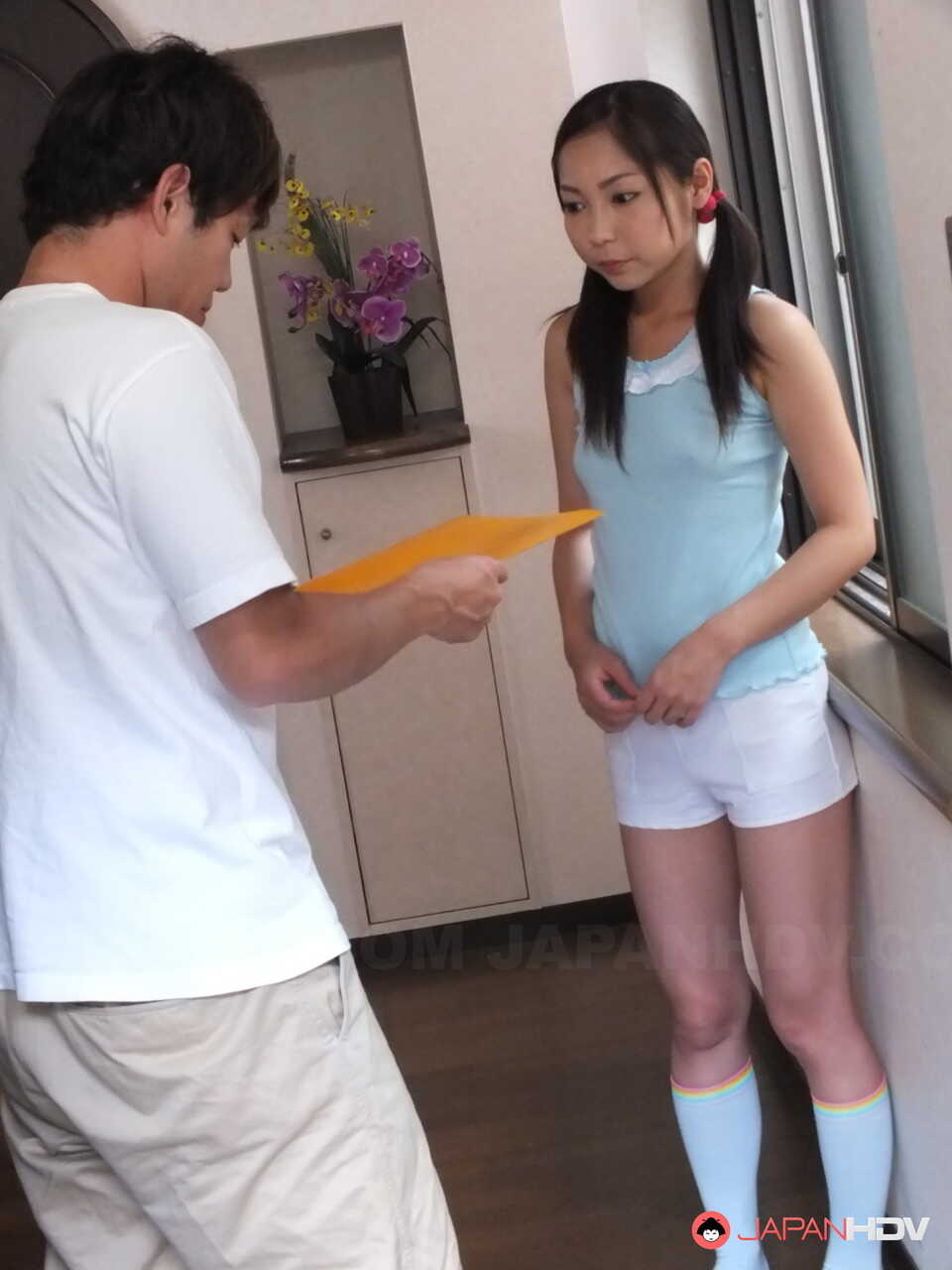 Lulu Kinouchi's First Time: A Tall Asian Schoolgirl Loses Her Virginity and Gets Creampied by a Hot Japanese Guy