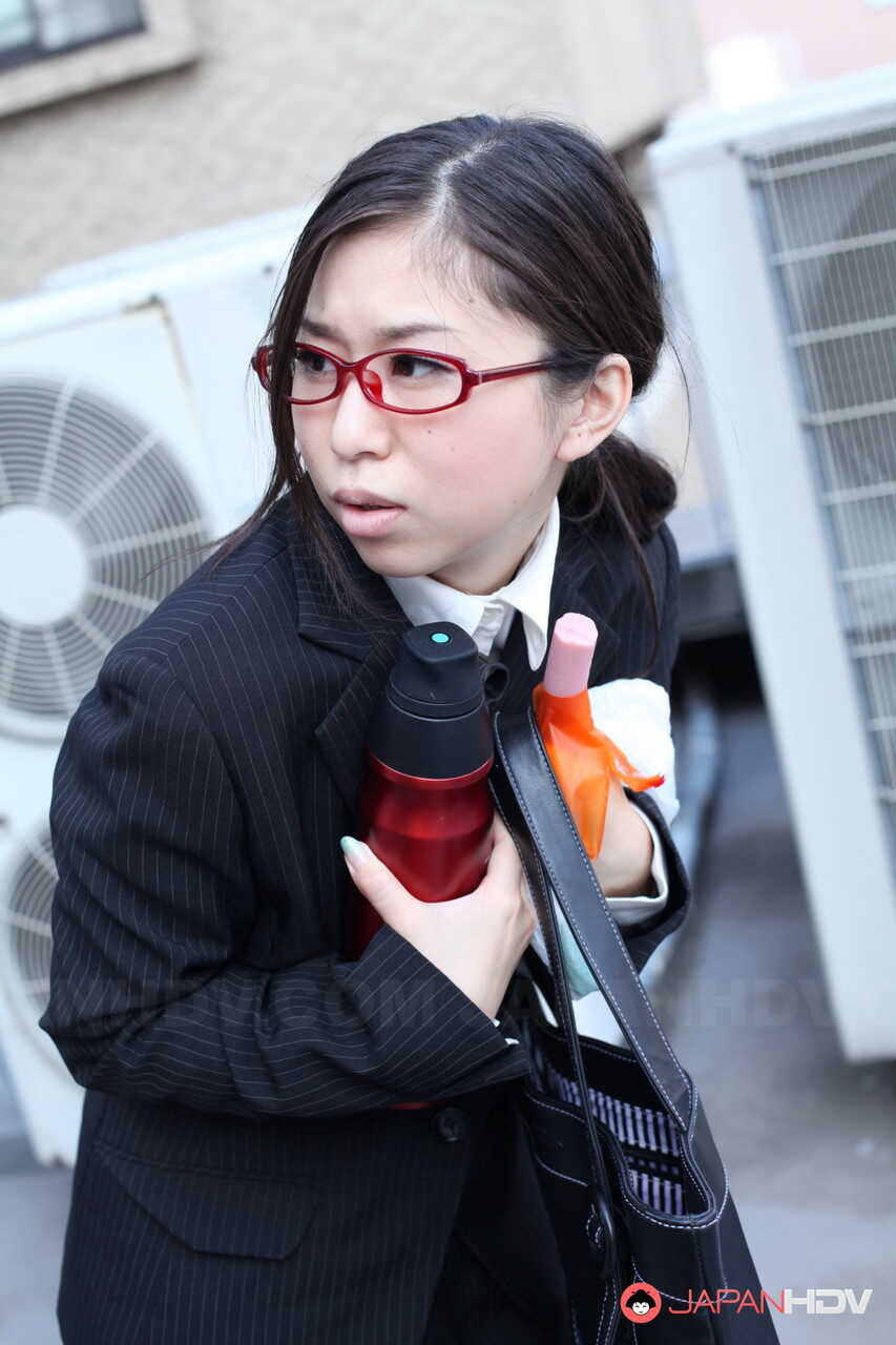 Japanese businesswoman Yuka Tsubasa dominates her employee with an intense footjob & handjob - Yuka Tsubasa