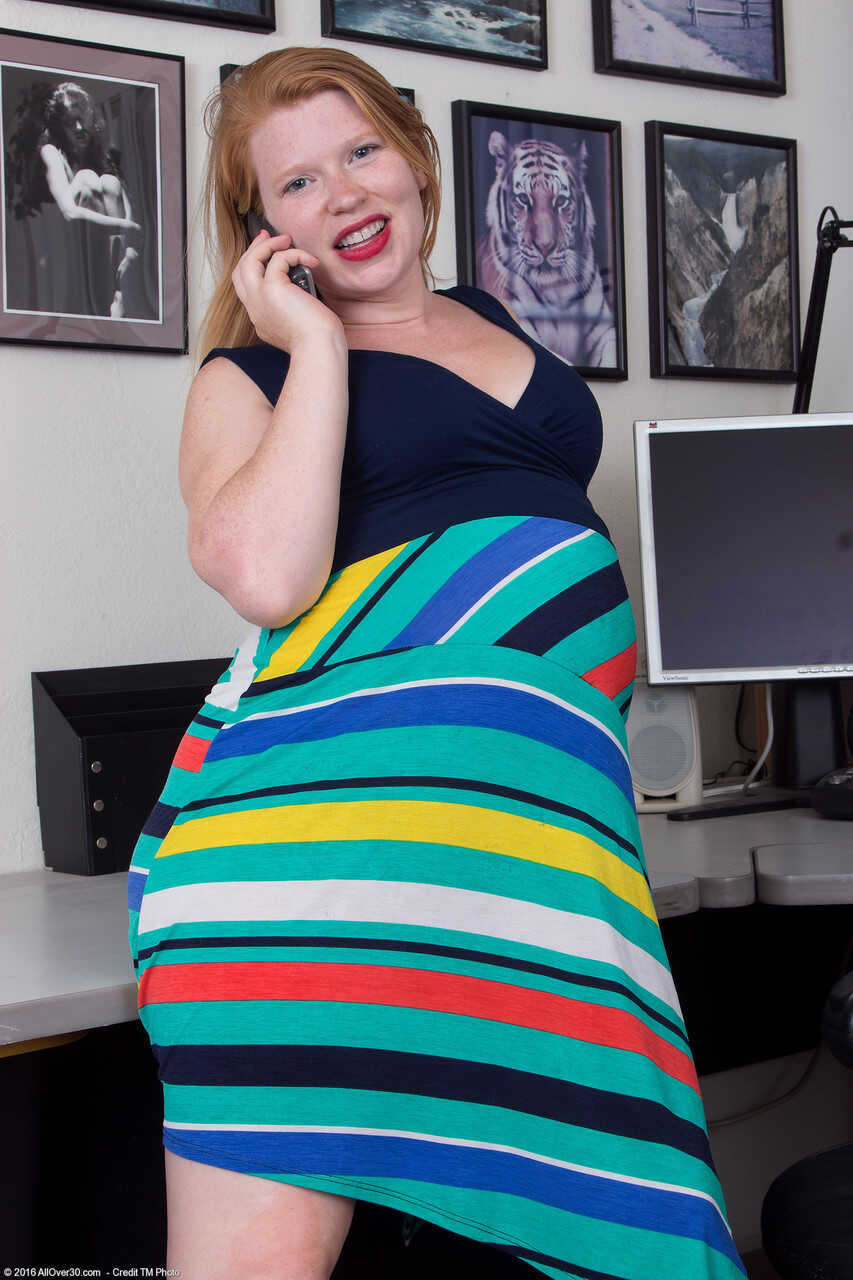 Madison Young's All-Over 30 Pregnant Redhead Ass - Madison Young