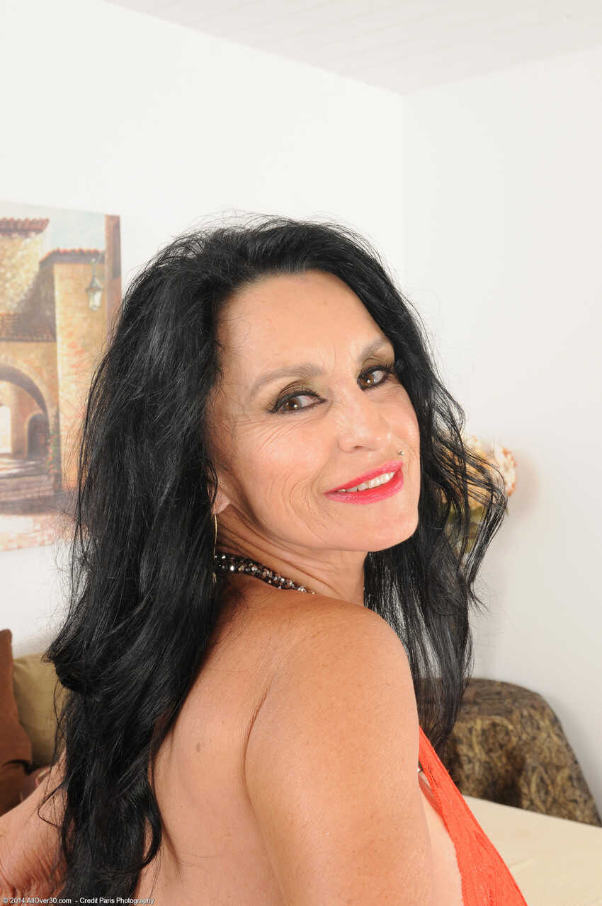 Mature MILF Rita Daniels Exposes Her Big Boobs and Flaunts Her Tasty Cunt for Your Viewing Pleasure! - Rita Daniels