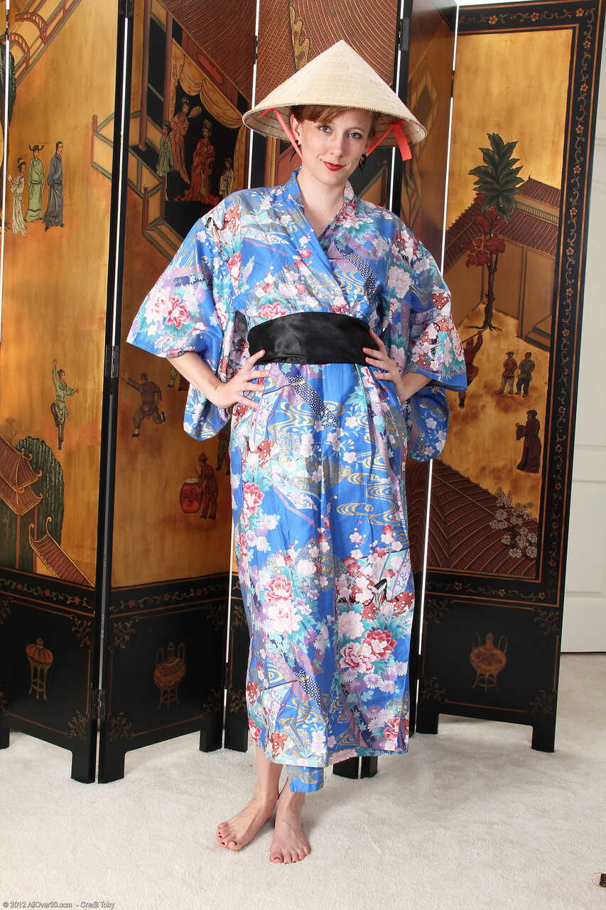 The Naughty Petite Amateur MILF Alex S Strips Her Kimono & Corset & Masturbates with Dice While Enjoying the View ...