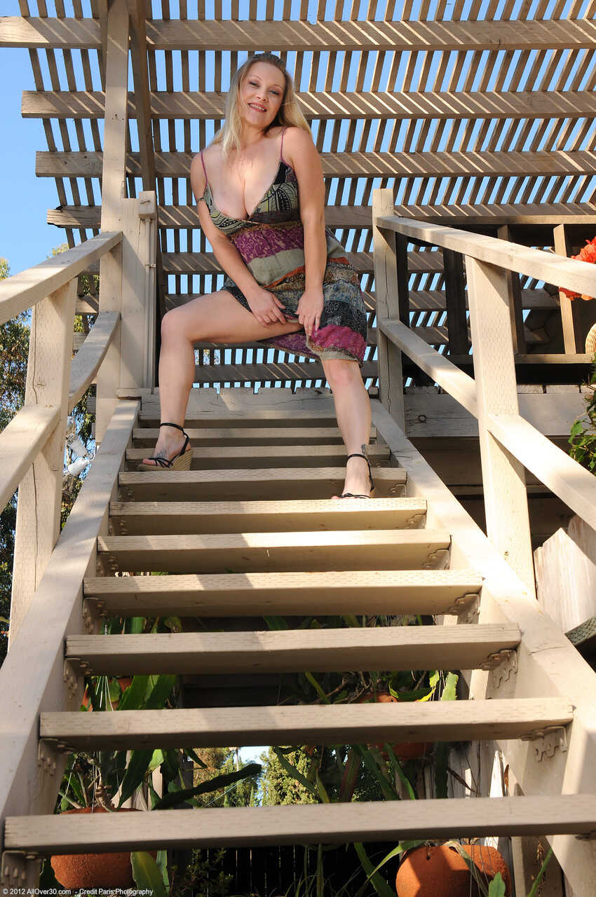 Chubby MILF Allyza Blue Unleashes her Fat Ass and Exposes her Pierced Pussy in the Great Outdoors - Allyza Blue