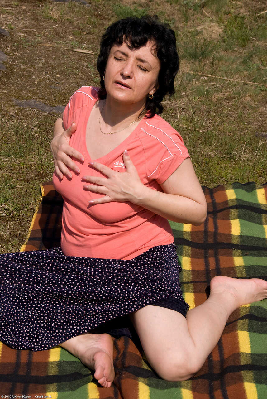 Granny Sandra K's Outdoor Bush Playtime