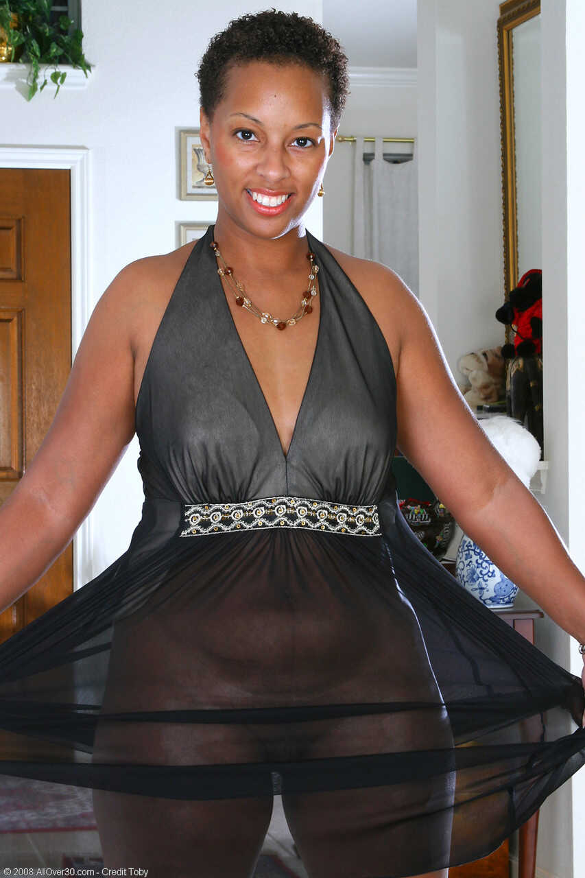 Stacy J's Bubble Butt and Shaved Cunt Explosion: A Short-Haired Ebony MILF's Solo Adventure - Stacy J