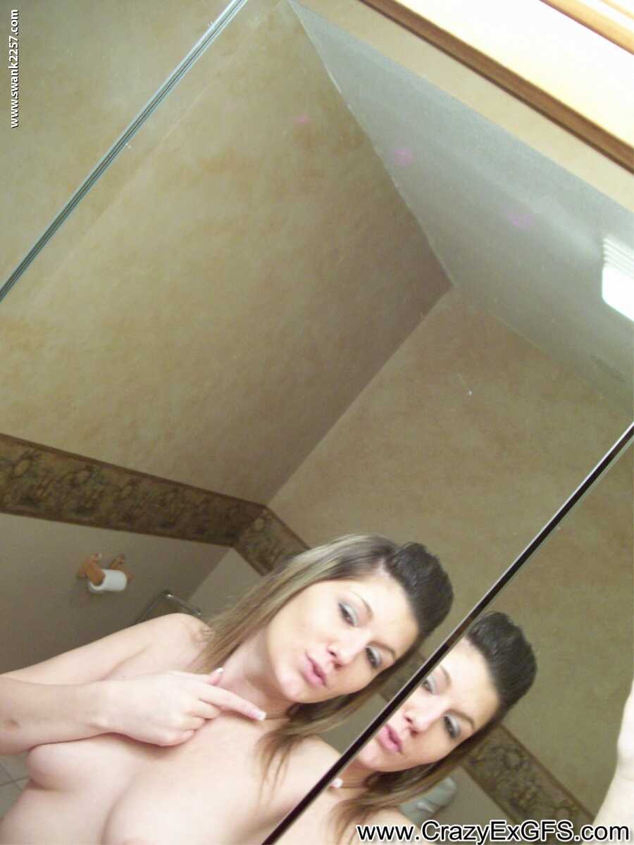 Summer Blue Takes Nude Showers and Poses for Her Sexy Boyfriend's Eyes Only - Summer Blue