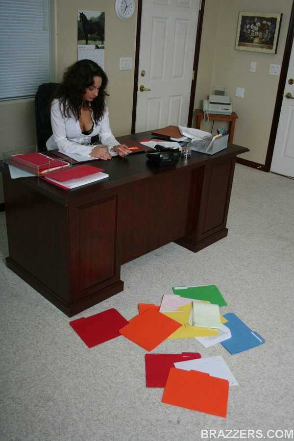 Busty Secretary Isabella Manelli Gets Down and Dirty with the Janitor Charles Dera - Charles Dera, Isabella Manelli