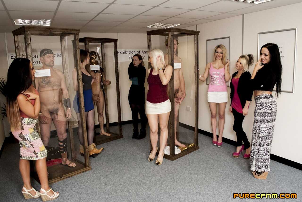 Dressed up hotties watch handsome naked men masturbate at the museum   British CFNM: The Royal Masturbation Show - Amy Mat...