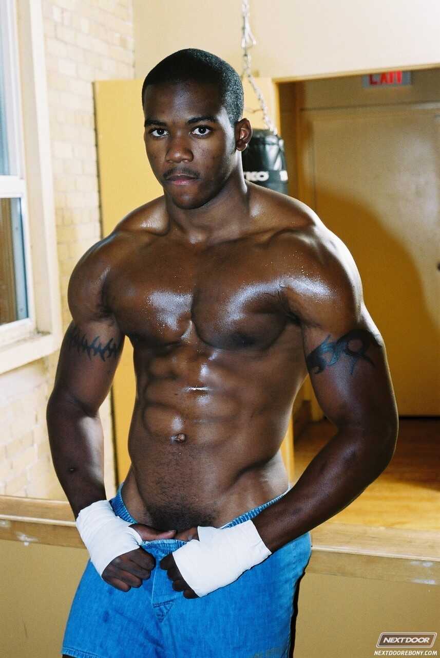 Houston's Hustler: Black muscled God unleashes his massive cock for a solo shower - 