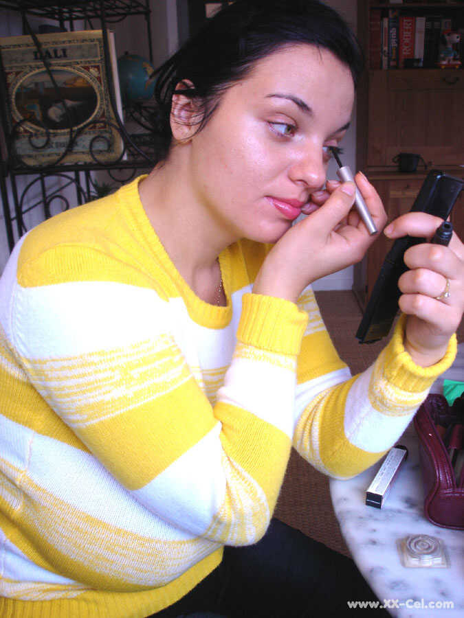 Amateur beauty Joana puts sexy lipstick on before revealing her natural big tits with chubby solo action - Joana