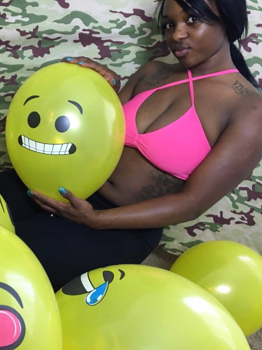 Kassey Starr Pops Her Cherry with a Balloon on Ebony Tits