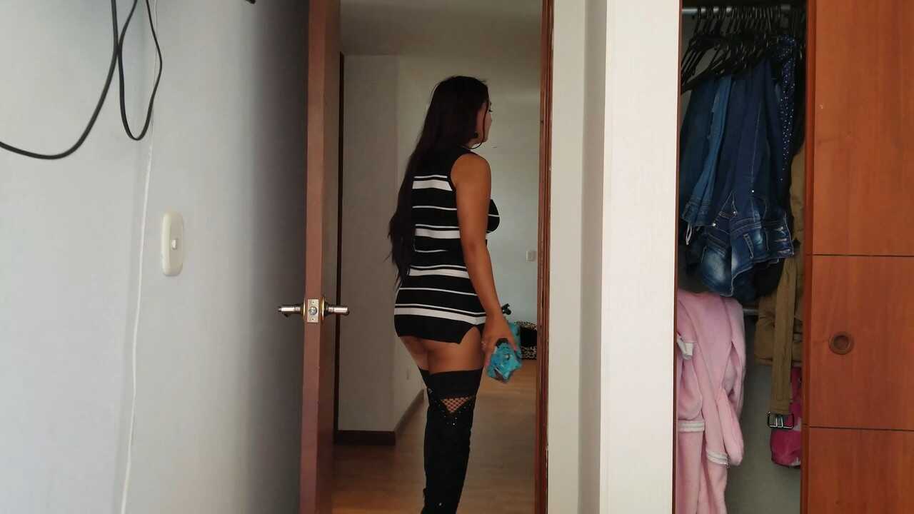 Blowjob Queen Sofia Gomez Rides Her Colombian Stallion - Sofia Gomez