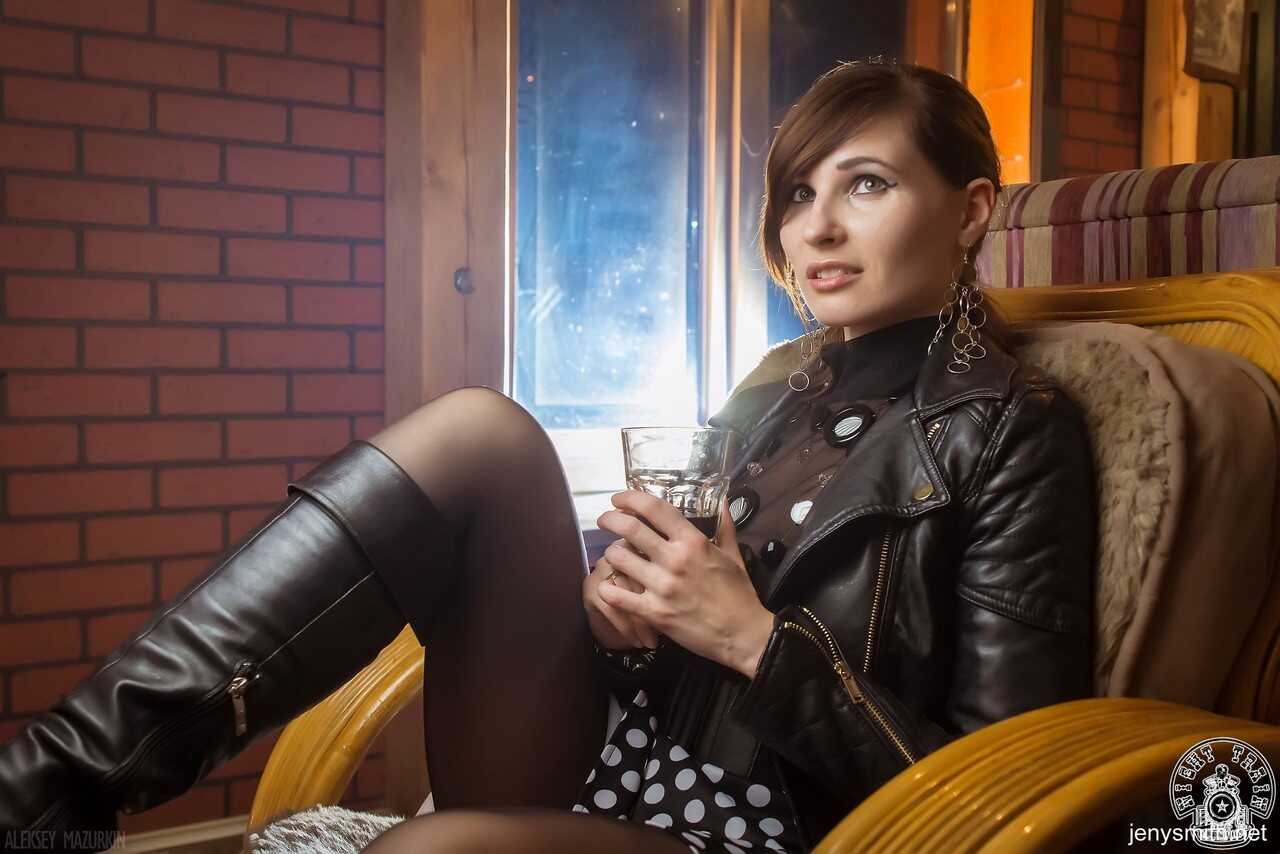 Boots Jeny Smith's Sexpot Upskirt in the Streets Public Pantyhose Flashing Amateur - Jeny Smith
