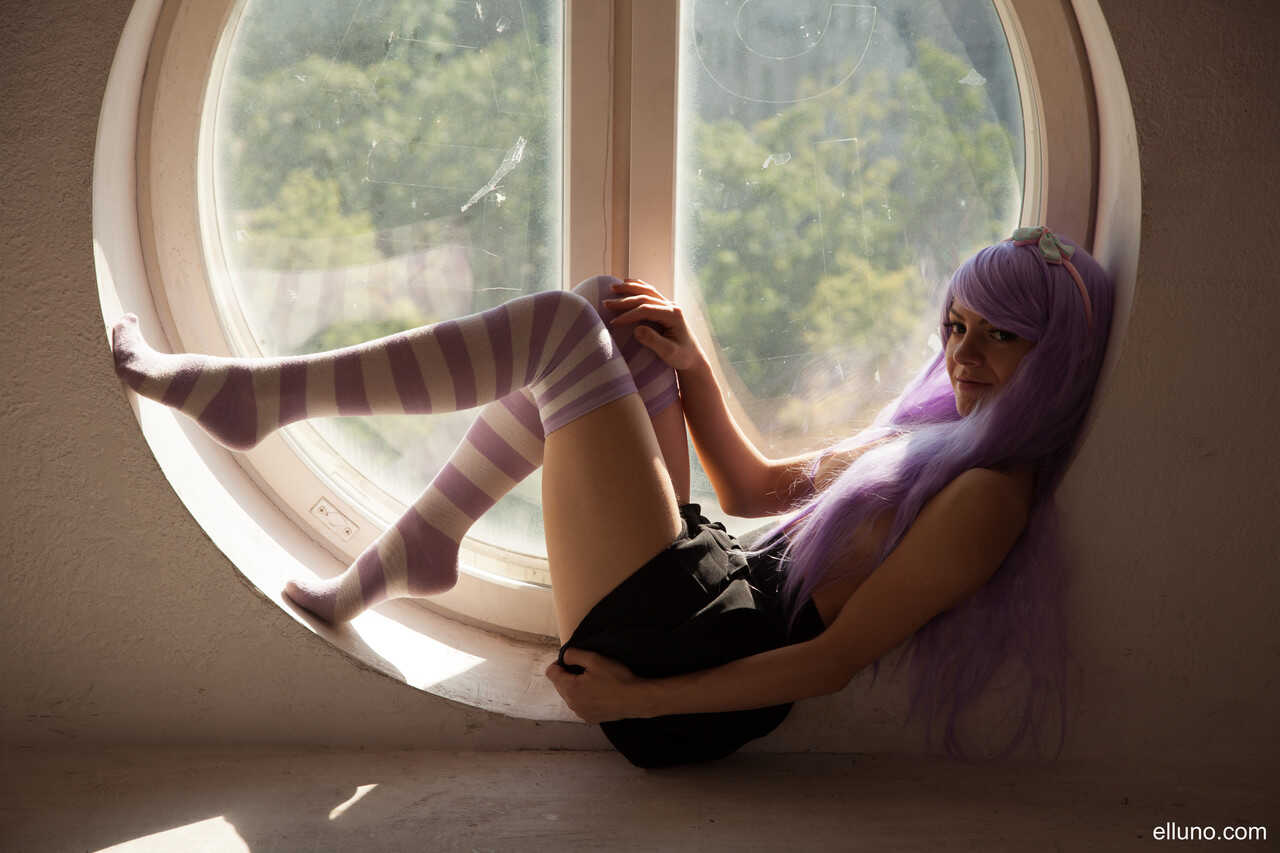 Yuno's Kinky Tie Bondage Play with Bent Over Skirts and Big Ass Teen Pantyhose - 