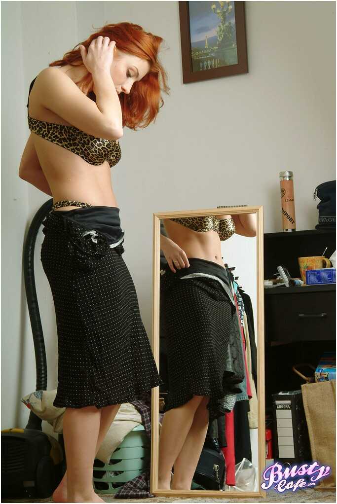 Natural Ashley: Redheaded MILF bombshell shows her perfect tits while dressing in the mirror - Ashley Robbins