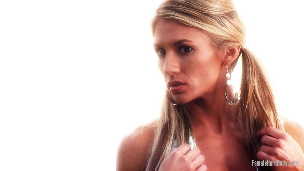 Blonde Bodybuilder Abby Marie Flexes Her Muscles In A Dress And Poses For The Camera! - Abby Marie