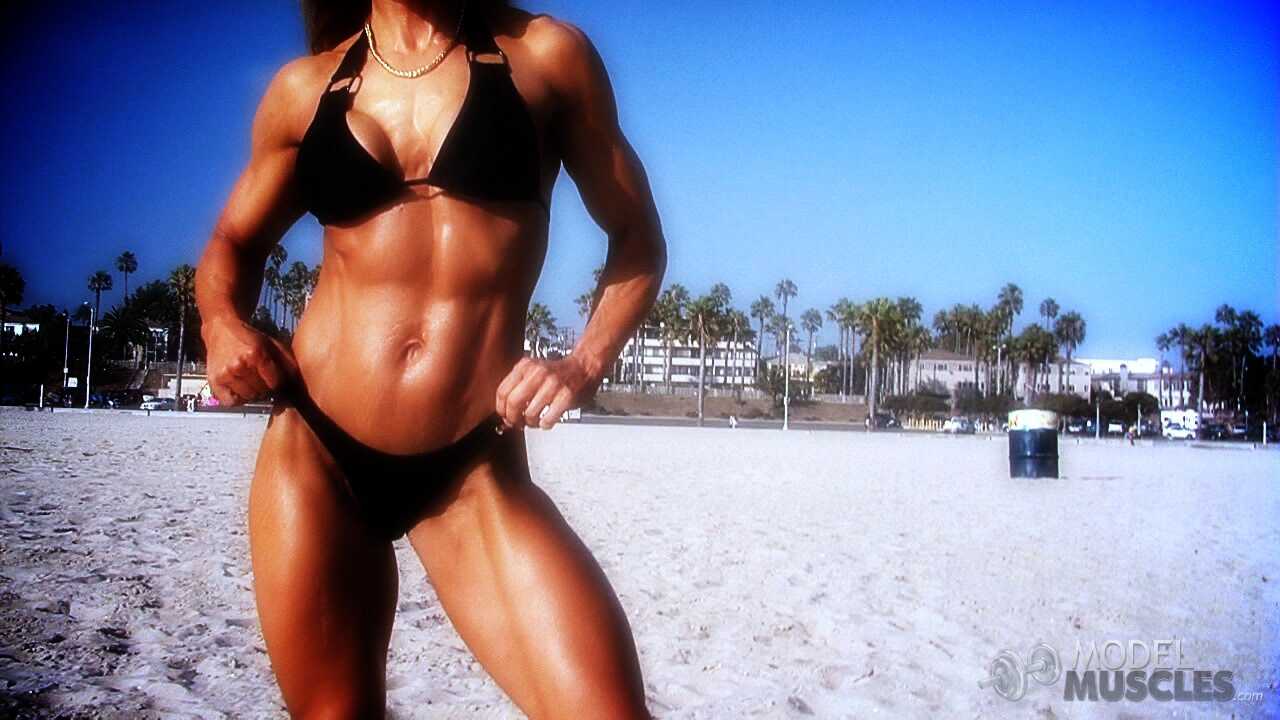 Tina's Beach Body Workout: Muscle, Sand & Sunshine!