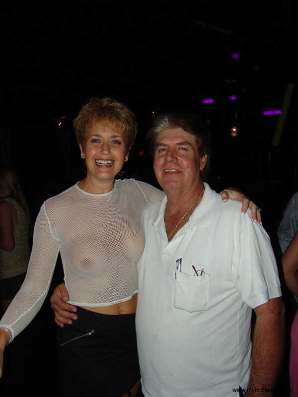 Mature Wifes Night Out: Christy Real and Dee Delmar Get Licked by Tracy - Christy Real, Dee Delmar, Double Dee, Tracy Licks