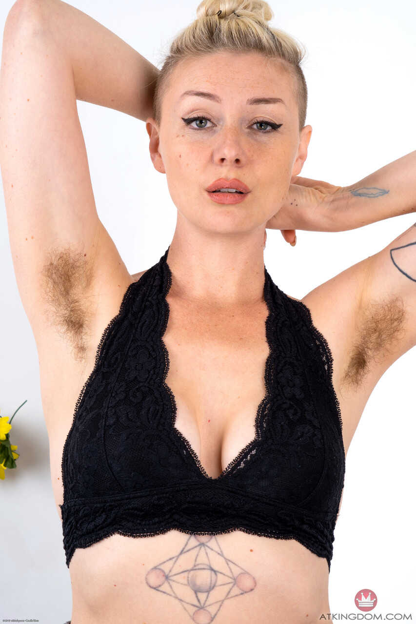 Dakota's Dirty Debut: The Inked MILF with Big Tits and a Hairy Pussy Shows it All - Dakota Rose