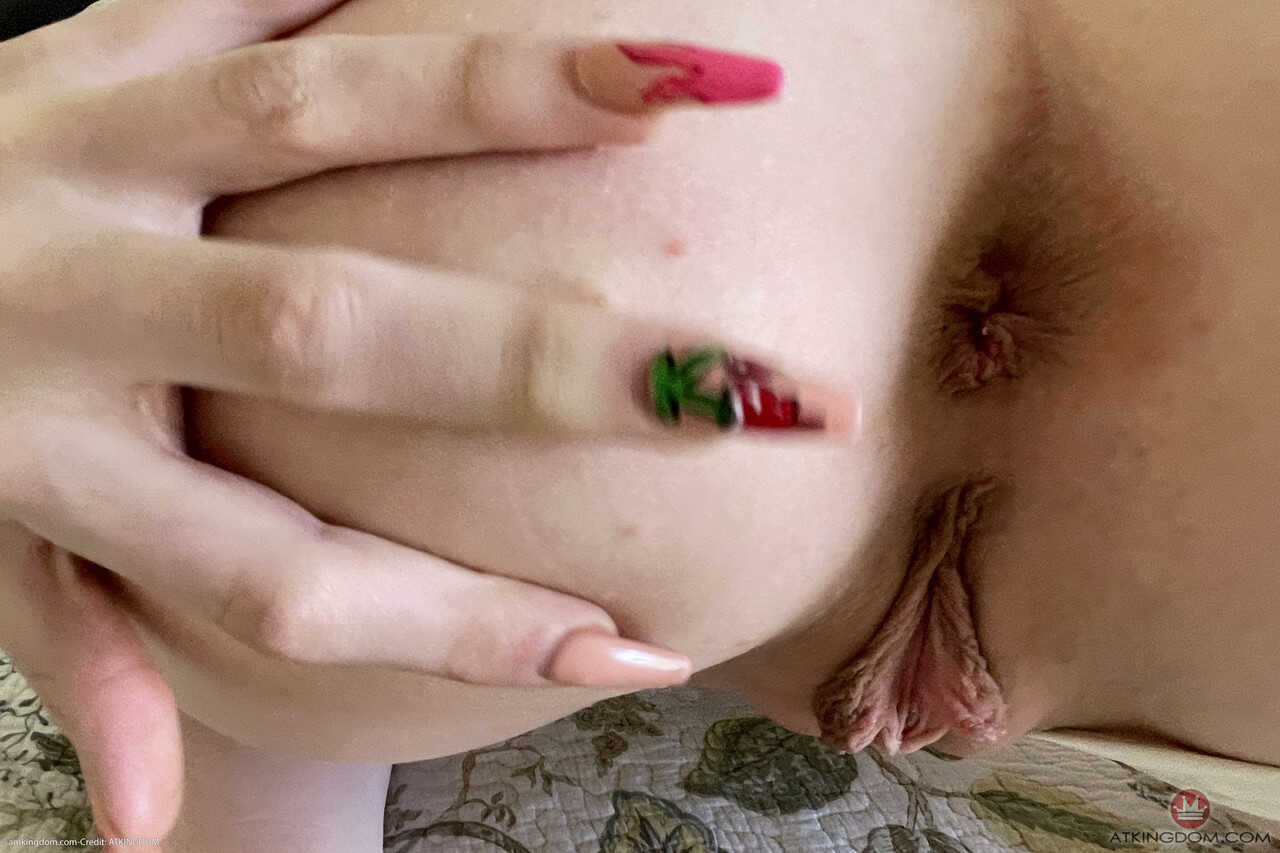 Amateur teen Cecelia Taylor reveals her small tits & adorable ass & tasty muff   Petite cutie Cecelia Taylor strip...