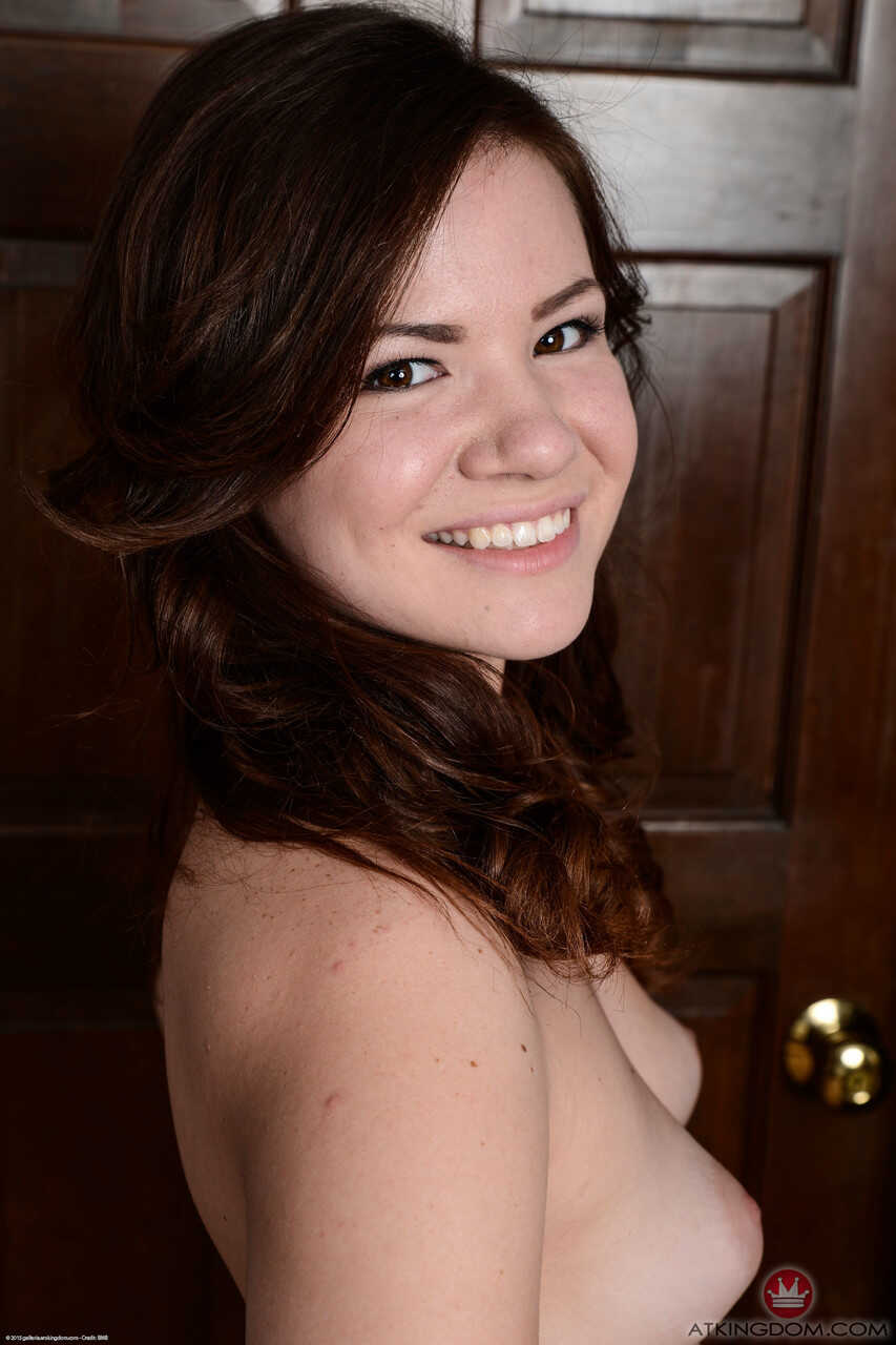 Naked Alison Rey's Curvy Pussy in Close-Up Action with Amateur College Innocence - Alison Rey