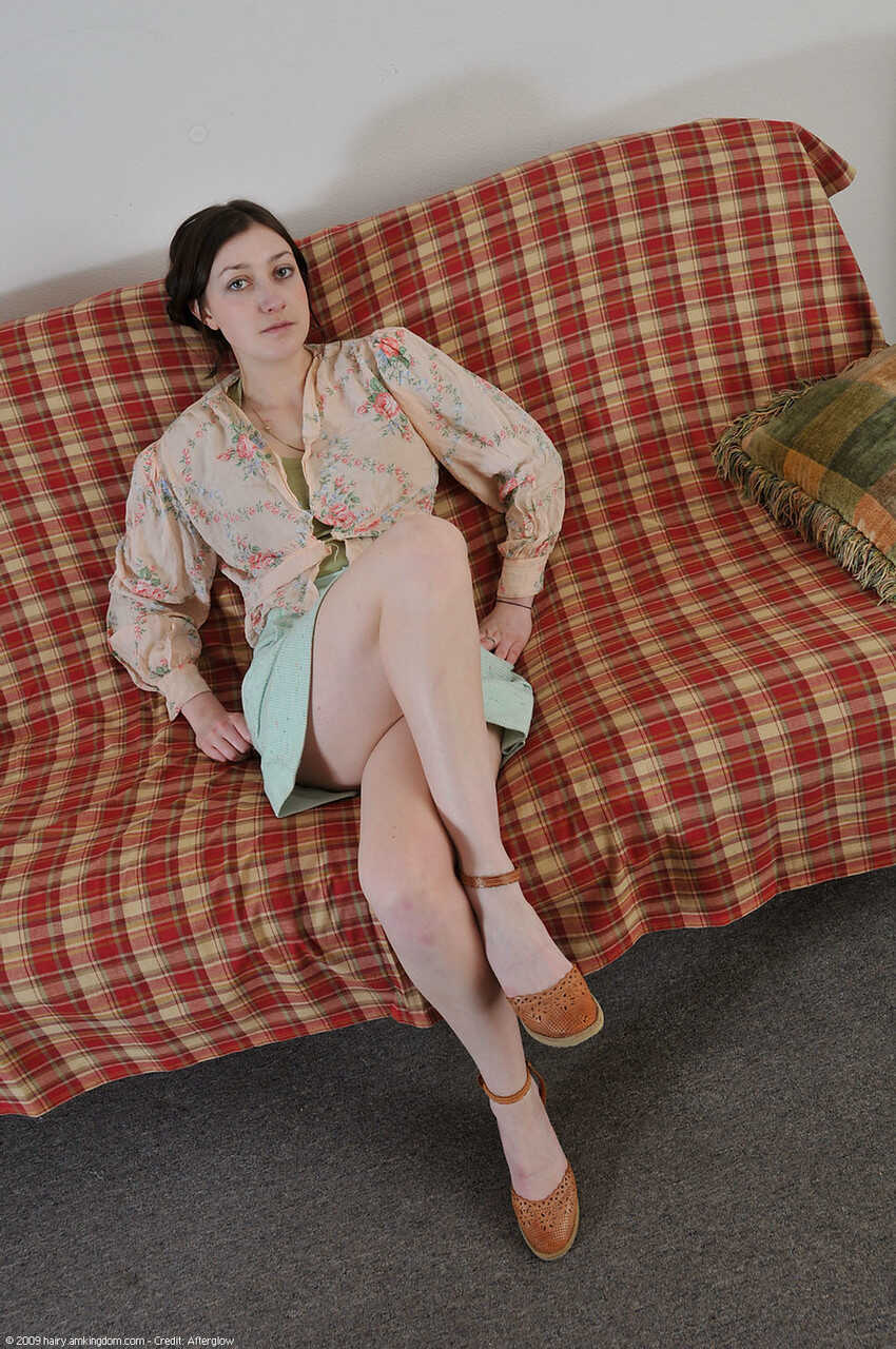 Brunette teen Wendy spreads her hairy pussy in the living room while fingers herself. - Wendy