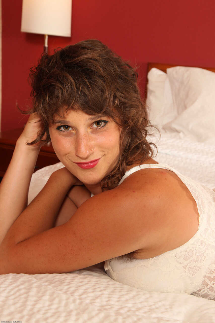 Curvy Hairy Cutie Sage Shows Off Her Juicy Hairy Crotch - Sage