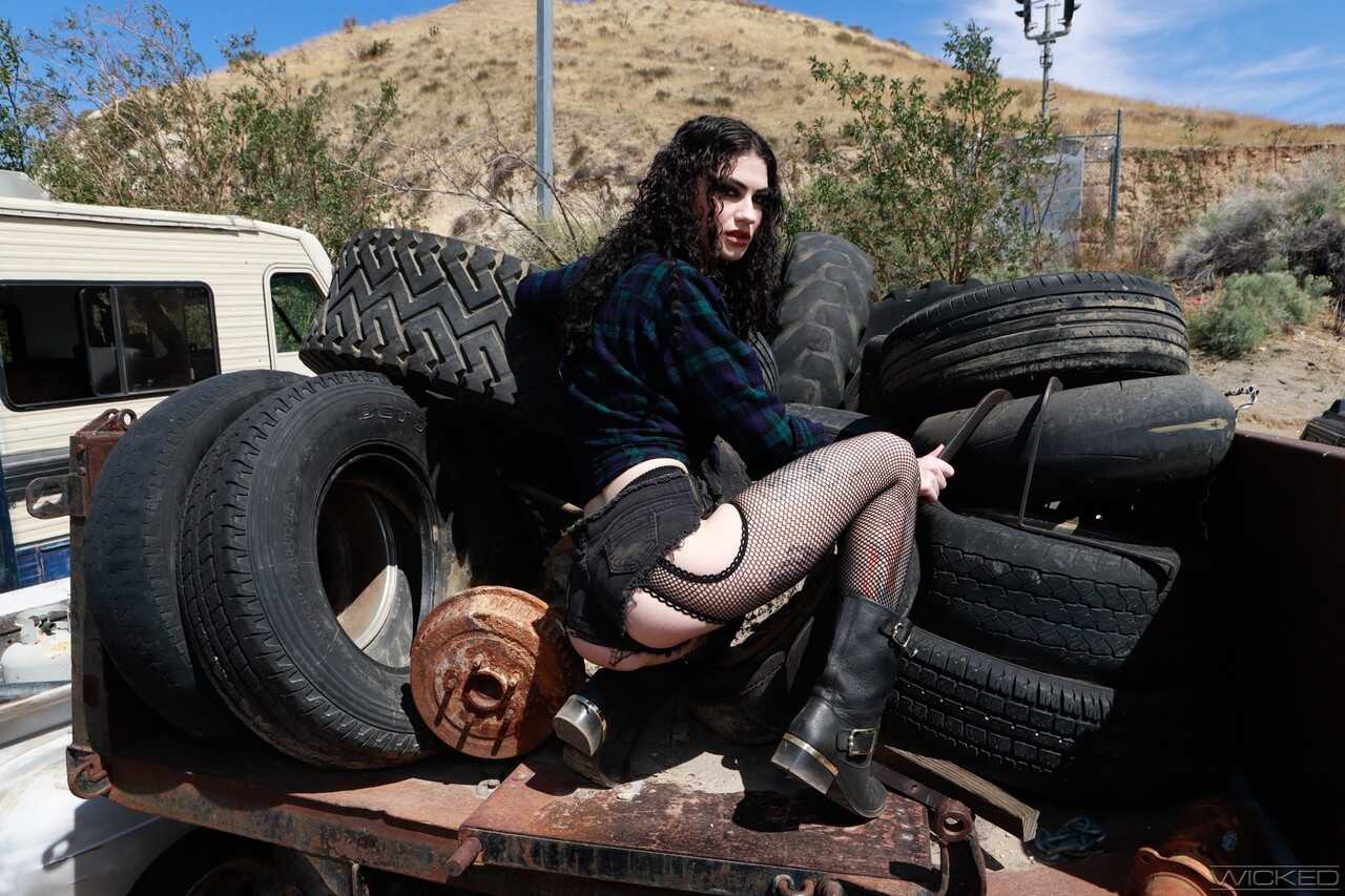Tamed by the Beast: Wicked Lydia Black and Ramon Nomar's Animalistic Encounter - Lydia Black, Ramon Nomar
