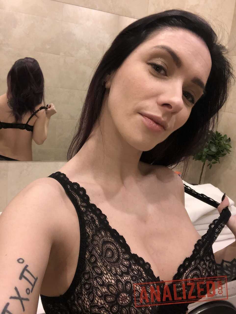 Luscious Goddesses Lelya and Margarita Strip Down and Take Mirror Selfies of Their Juicy Boobs and Curvy Bodies - Lelya Mu...