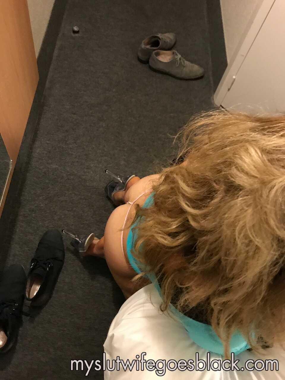 Kinky blonde amateur Alexia Thomas gets her twat fucked by a BBC in a hotel room before sucking his massive cock bareback ...